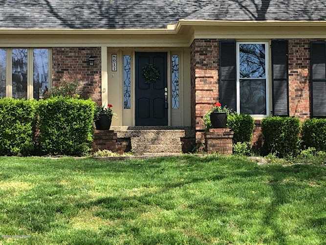 8011 Weyanoke Ct Prospect, KY 40059