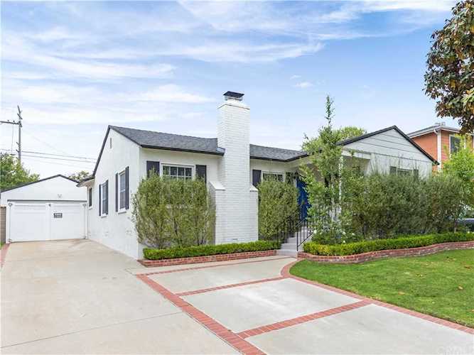 8129 Creighton Avenue Westchester, CA 90045