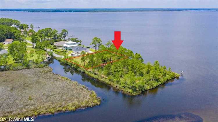 364 Riola Place Pensacola, FL 32507