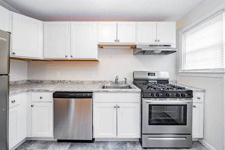 46 Colony Rd #46 West Springfield, MA 01089 | MLS 72640940 Photo 1