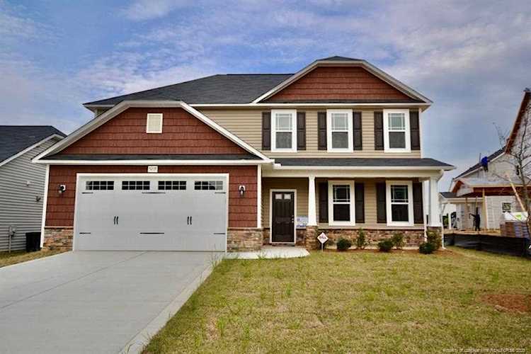 5219 Riva Ridge Ln Hope Mills, NC 28348 | MLS 615581 Photo 1