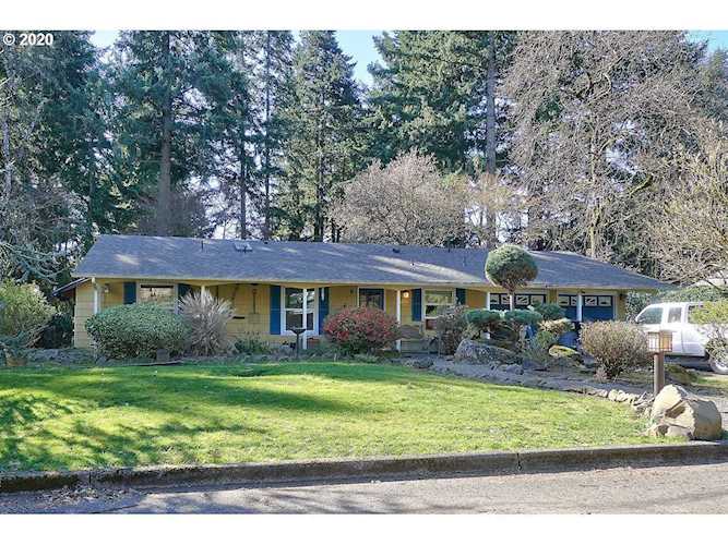6050 Fernbrook St Lake Oswego, OR 97035