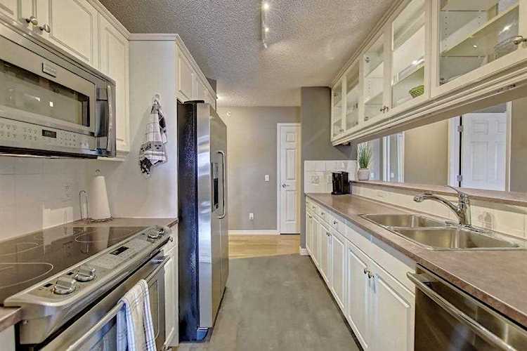 2144 Paliswood Road SW #314 Calgary, AB T2V 3P8