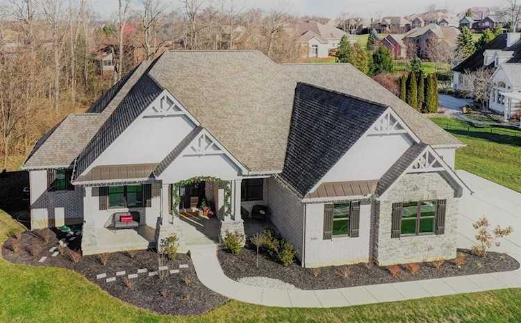 896 Sanctuary Lane Hamilton Twp, OH 45039