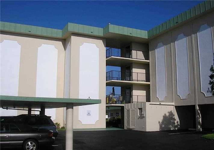 810 SE 7th St #402 Deerfield Beach, FL 33441
