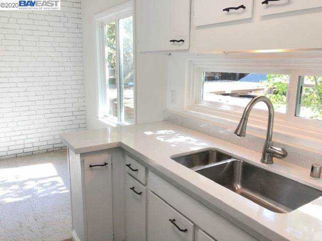 3055 Treat Blvd Concord, CA 94518 | MLS 40888103 Photo 1