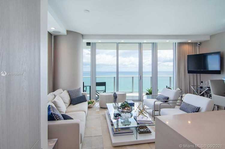 4111 S Ocean Dr #2502 Hollywood, FL 33019