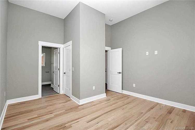 2524 Rozzelles Ferry Rd Charlotte, NC 28208