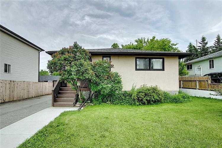 6507 35 Avenue NW Calgary, AB T3B 1S7