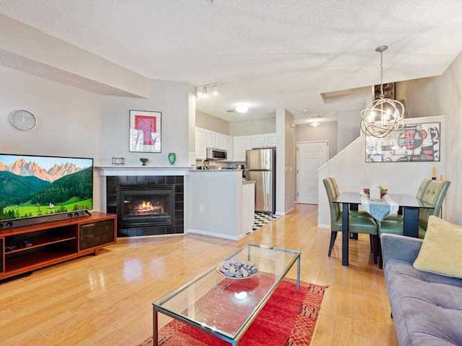 675 N 1st Street #109 Minneapolis, MN 55401