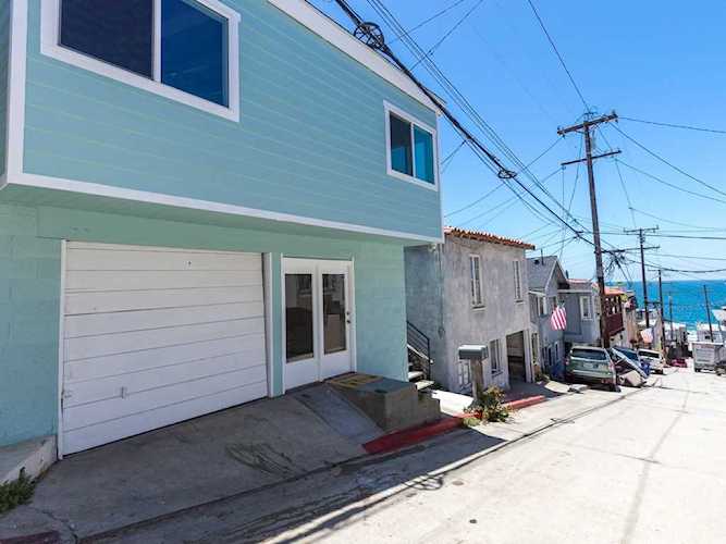 224 Shell Street Manhattan Beach, CA 90266