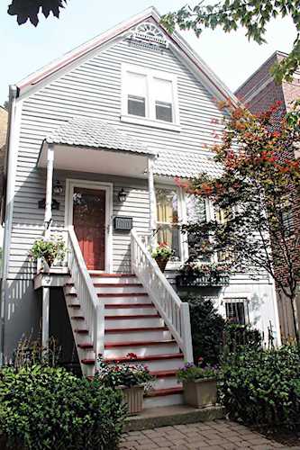 3339 N Hoyne Ave Chicago, IL 60618 | MLS 10685286 Photo 1