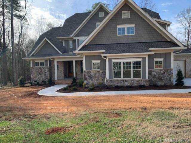 2253 Shagbark Ln Matthews, NC 28104