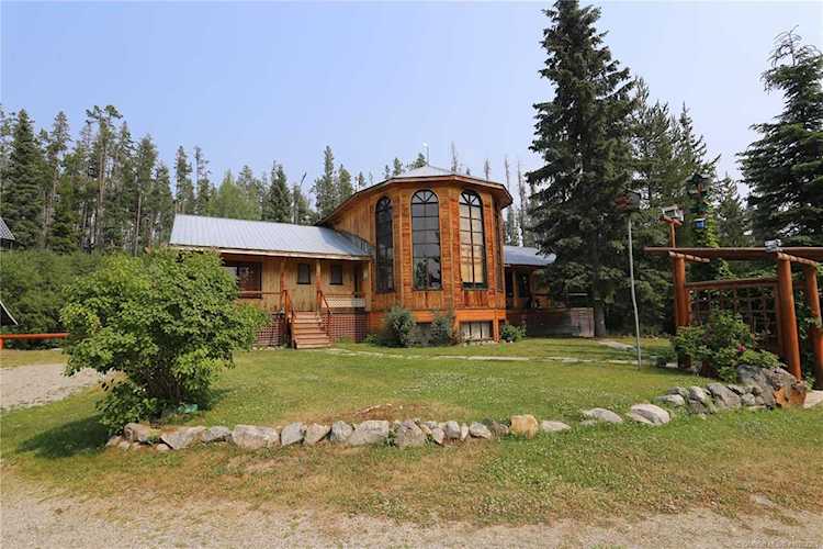23 Goat Mountain Road Lavington, BC V1B3L9