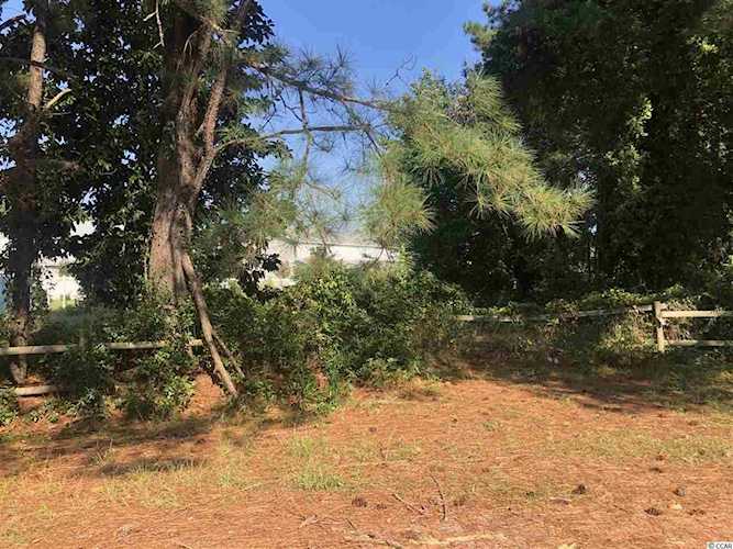 #3 Bryan St. Little River, SC 29566