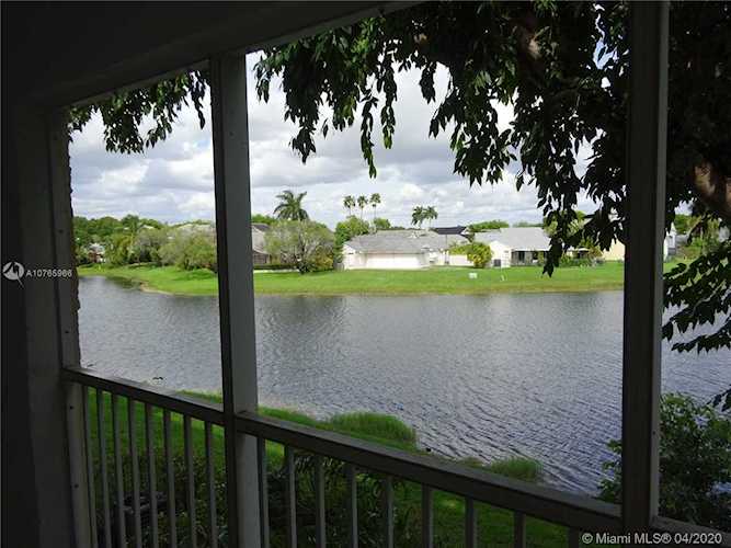 10015 NW 46th St #202-4 Doral, FL 33178