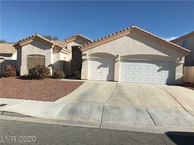 8940 Crooked Ct Las Vegas, NV 89123