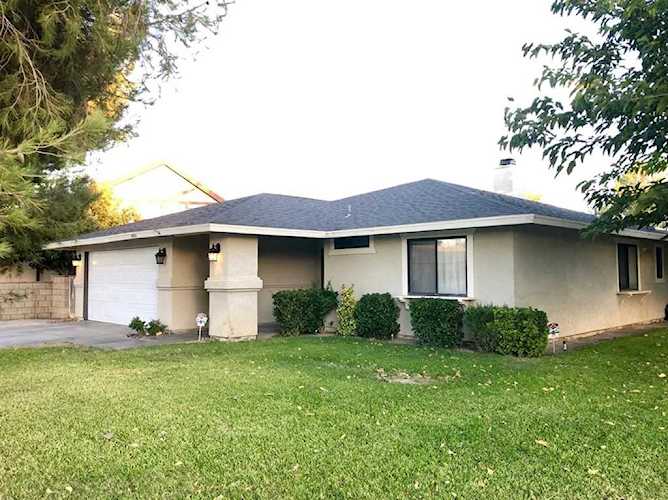 14941 Rivers Edge Road Helendale, CA 92342