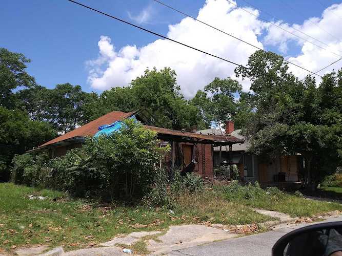 370 Grant Macon, GA 31201