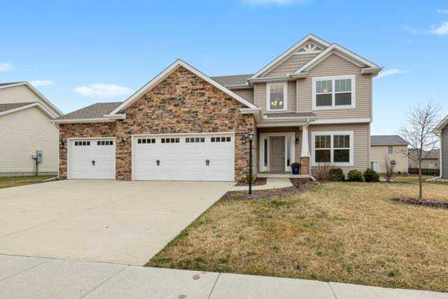 2107 E Max Run Dr Champaign, IL 61822