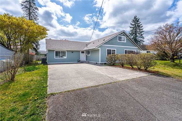 2512 Sharon St Centralia, WA 98531