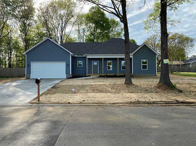 1504 Ridgemont Dr. La Vergne, TN 37086