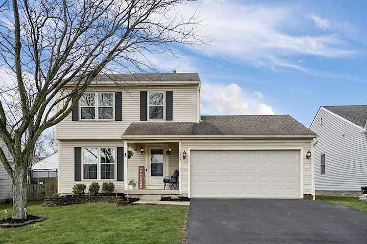 1963 Manley Way Grove City, OH 43123 | MLS 220010761 Photo 1