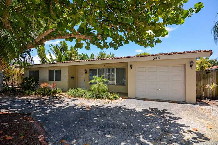 998 W Camino Real Boca Raton, FL 33486