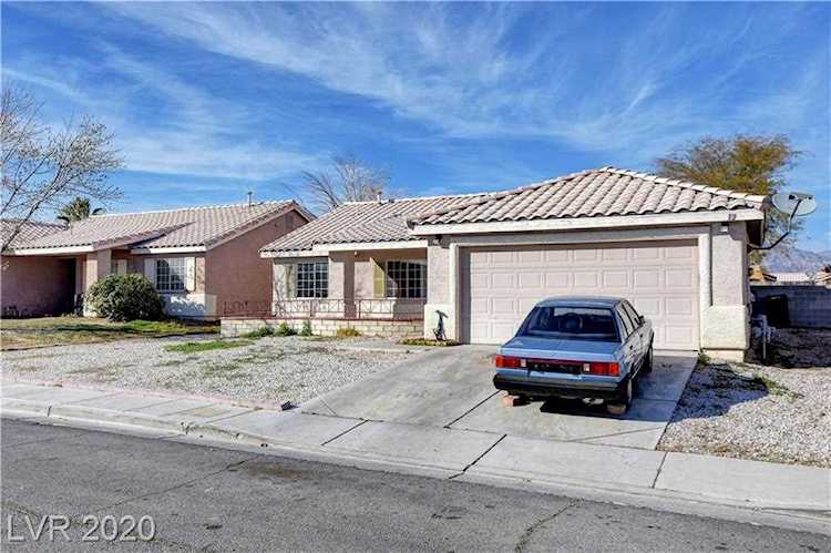 12 Sunny Day Ave Las Vegas, NV 89031
