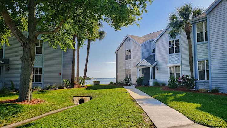 7450 N Highway 1 #201 Cocoa, FL 32927 | MLS 872726 Photo 1