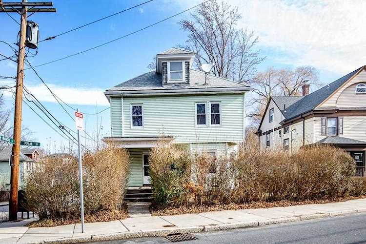 228 Poplar Boston, MA 02131 | MLS 72619393 Photo 1