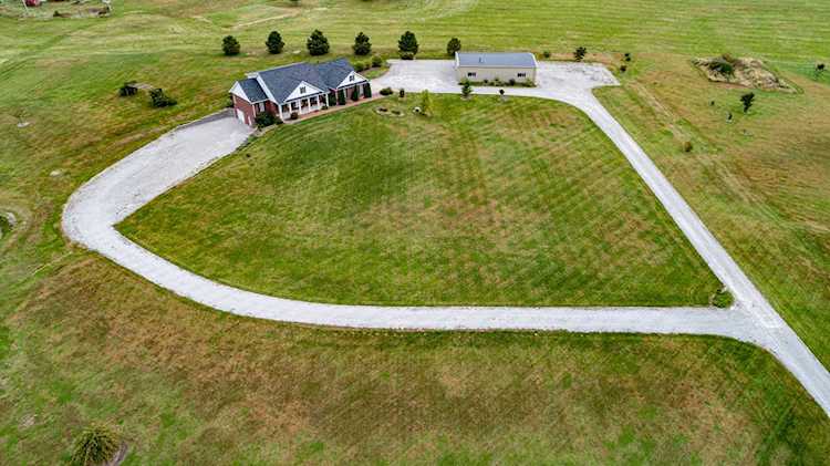 9650 W Graham RD Rocheport, MO 65279