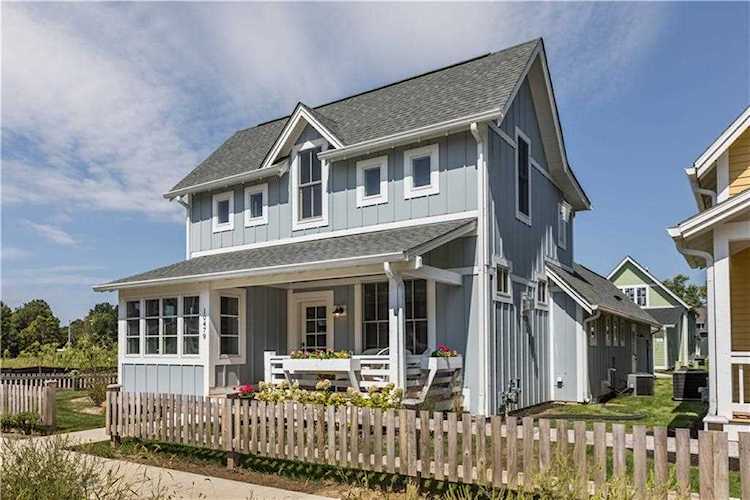 5710 Upper Garden Way Zionsville, IN 46077