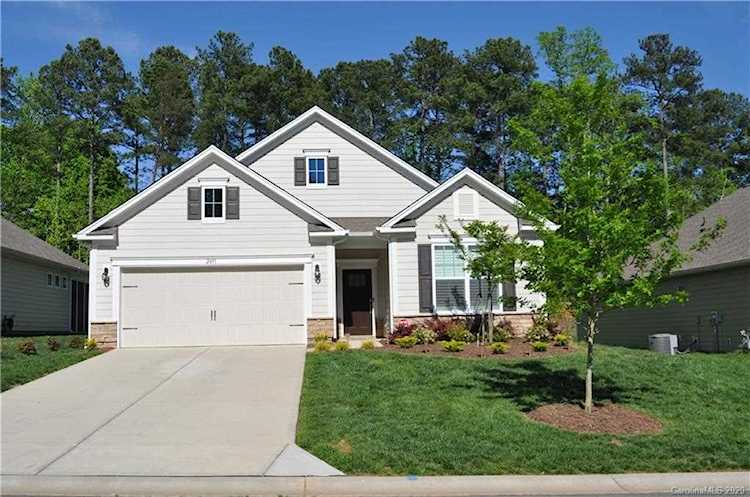 2491 Seagull Dr Denver NC 28037 | MLS #3611858 - Hendrix Properties Photo 1