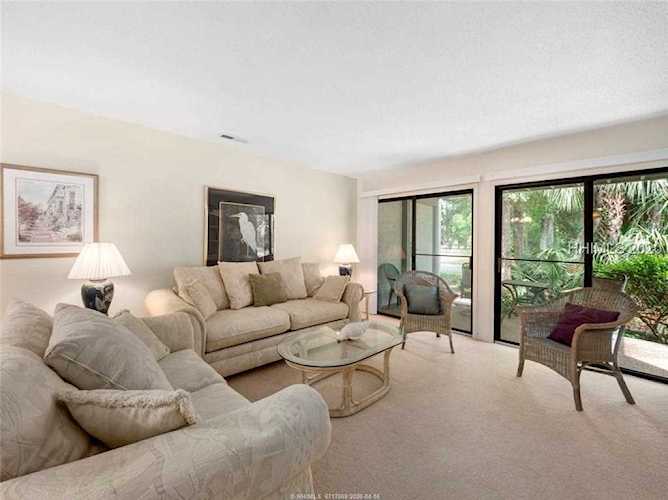 100 Shipyard Dr #504 Hilton Head Island, SC 29928
