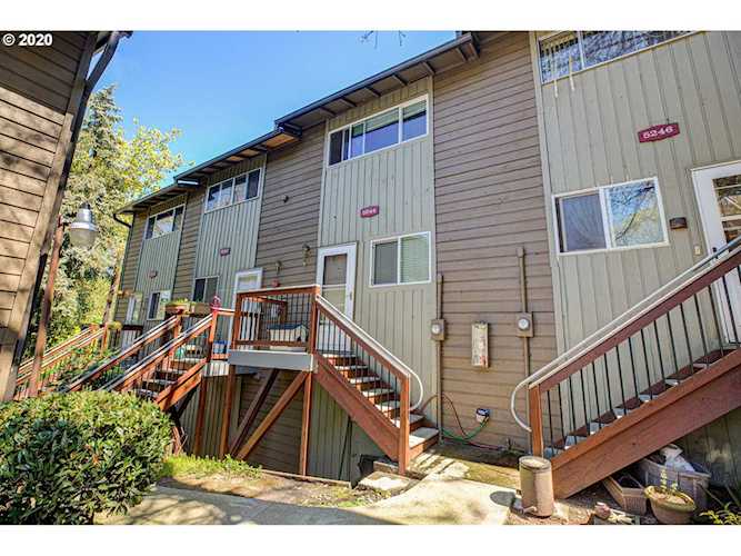 5244 SW 42nd Ave Portland, OR 97221