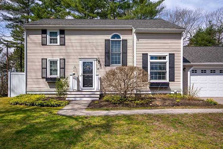 17 Cedar Ledge Village Cohasset, MA 02025