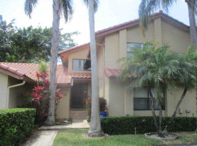 648 Lake Point North Ln #2-33 Deerfield Beach, FL 33442