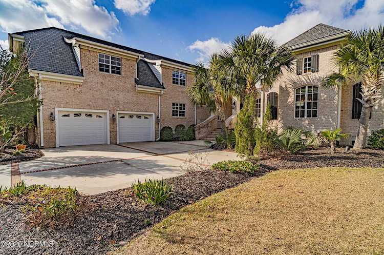 1717 S Moorings Drive Wilmington, NC 28405