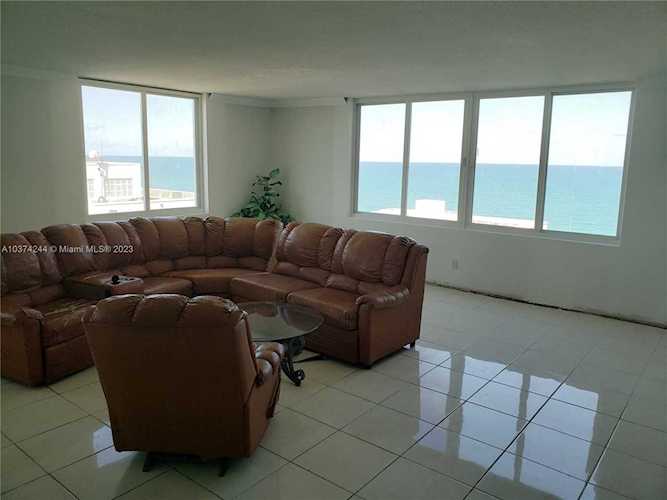 5401 Collins Ave #919 Miami Beach, FL 33140