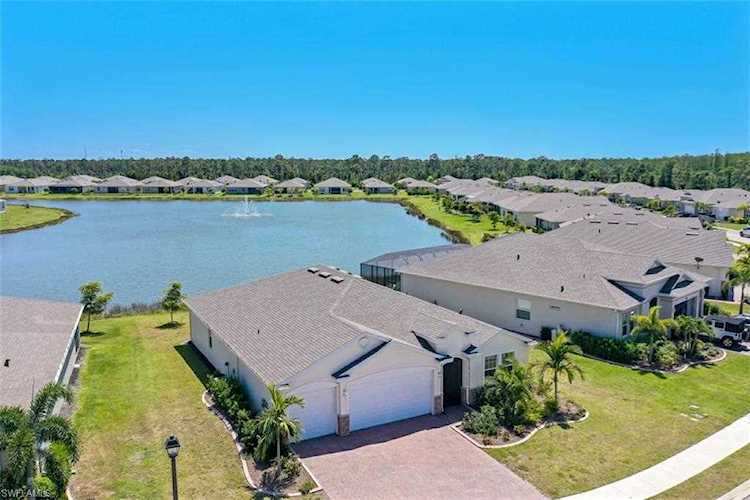 3172 Amadora Circle Cape Coral, FL 33909