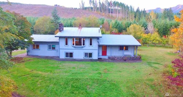 306 Kiona Rd Randle, WA 98377
