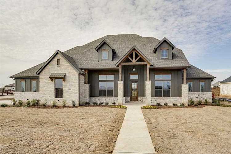450 Sutherland Crescent Northlake, TX 76247