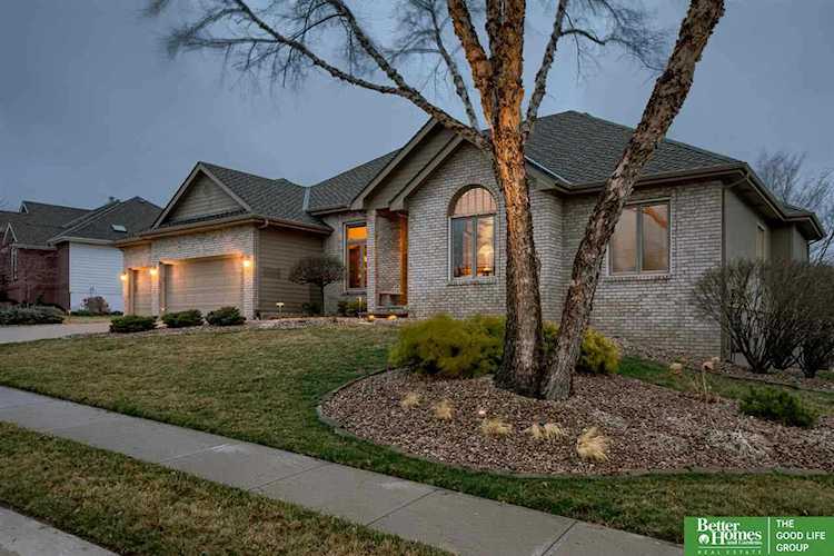 10105 S 173rd Circle Omaha, NE 68136