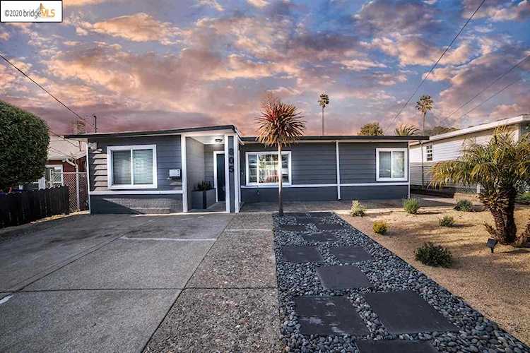 805 Johnson Dr Richmond, CA 94806