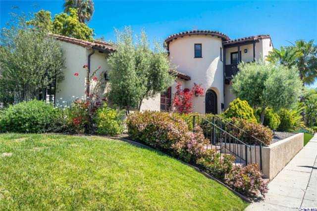 464 S Highland Avenue Los Angeles, CA 90036