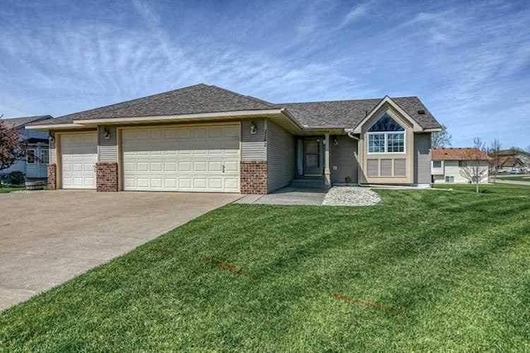 1142 Dorothy Lane Elko New Market, MN 55054