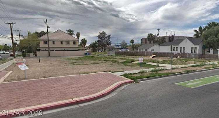 707 6th St Las Vegas, NV 89101
