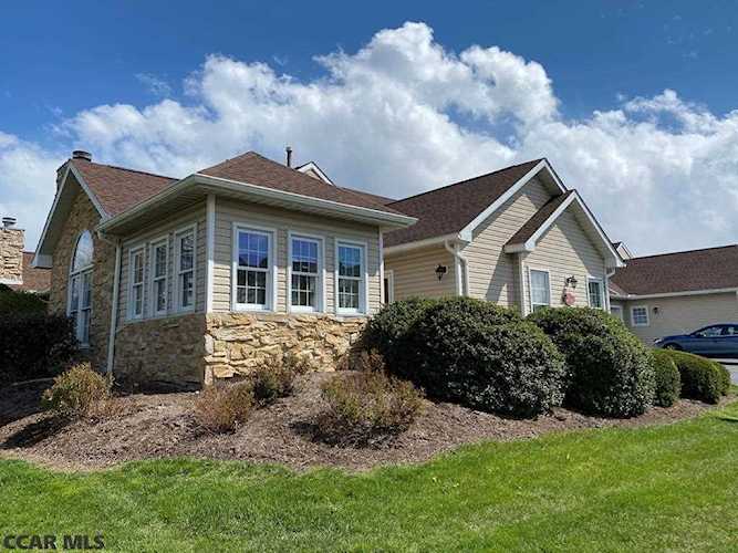 3301 Shellers Bend State College, PA 16801 | condo for sale | KBB Photo 1