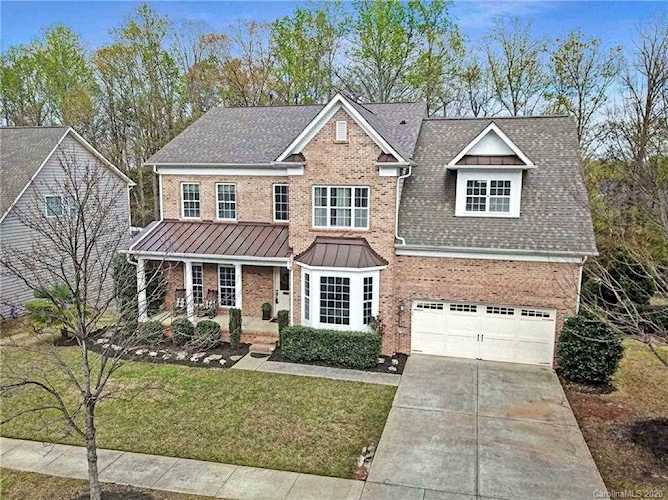 368 Windell Dr Fort Mill, SC 29708 | MLS 3606106 Photo 1